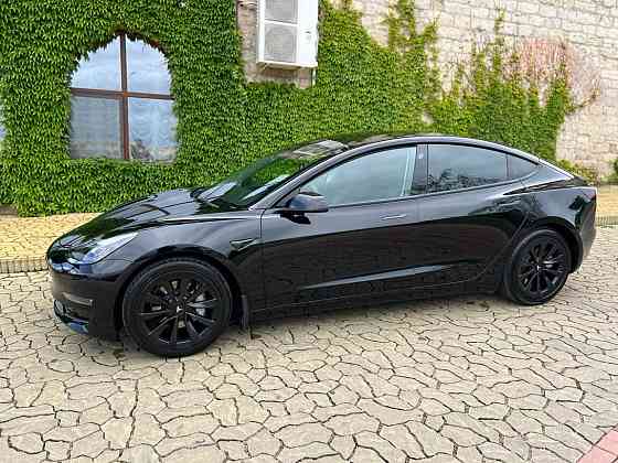 Tesla Model 3 2022 год Бендеры Бендеры