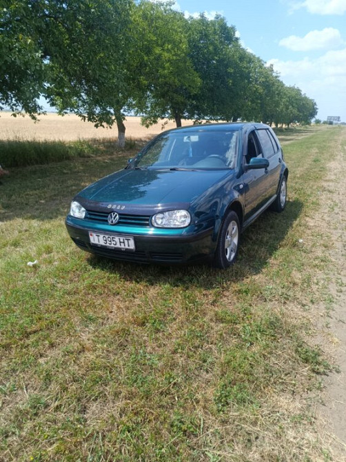Volkswagen Golf 2001 an Sucleia Sucleia - fotografie 1