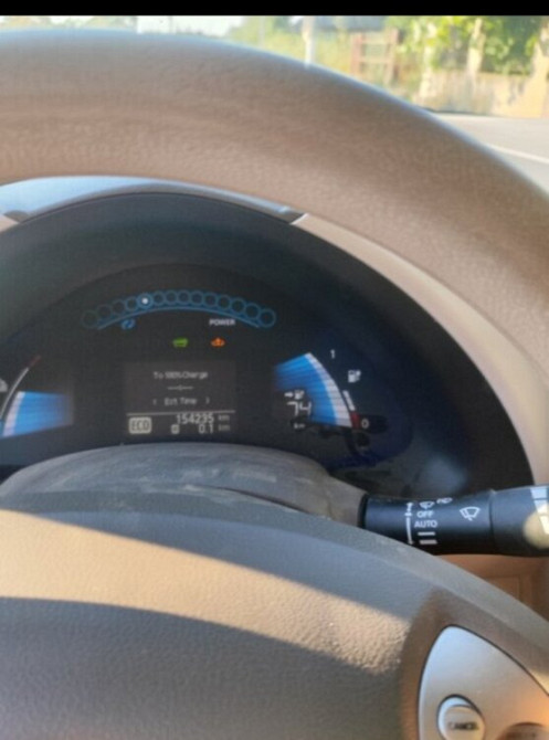 Nissan Leaf 2011 год Бендеры Бендеры - изображение 9