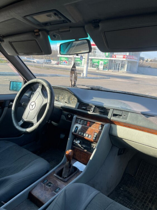 Mercedes W124 1995 год Первомайск Первомайск - изображение 8