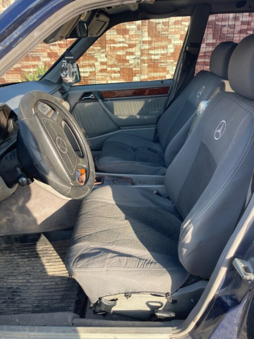 Mercedes W124 1995 год Первомайск Первомайск - изображение 5