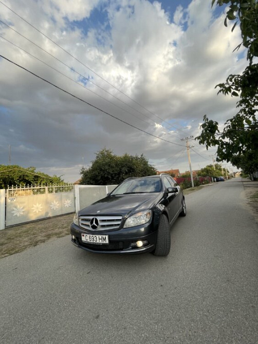 Mercedes C-Class 2009 год Слободзея Slobozia - fotografie 1