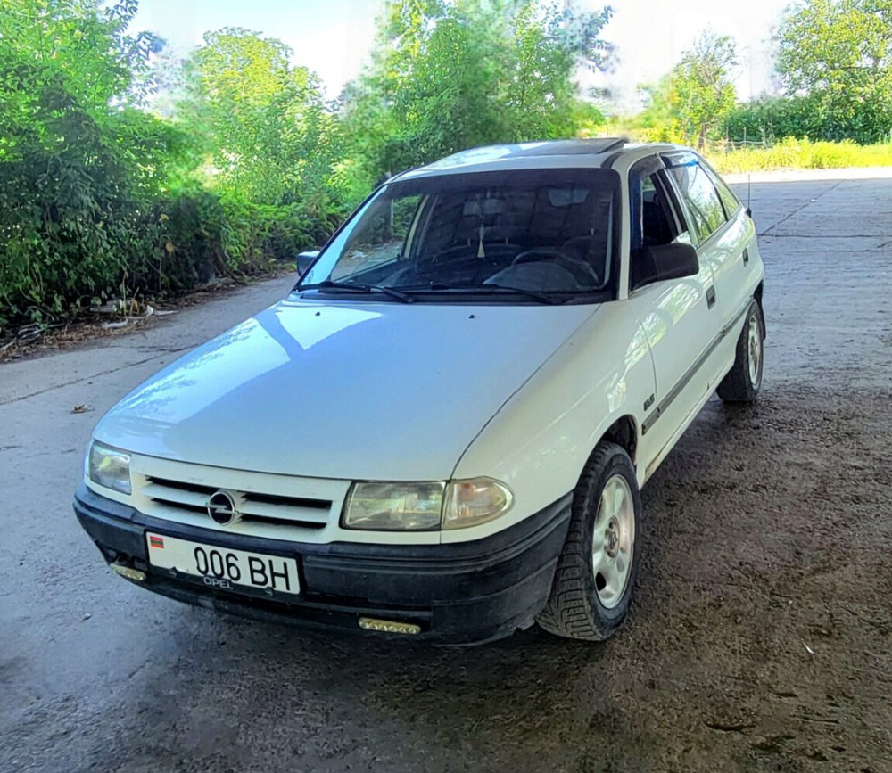 Opel Antara 1993 год Суклея Суклея - изображение 1