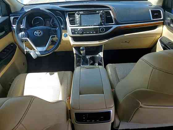 Toyota Highlander 2019 год Тирасполь Тирасполь