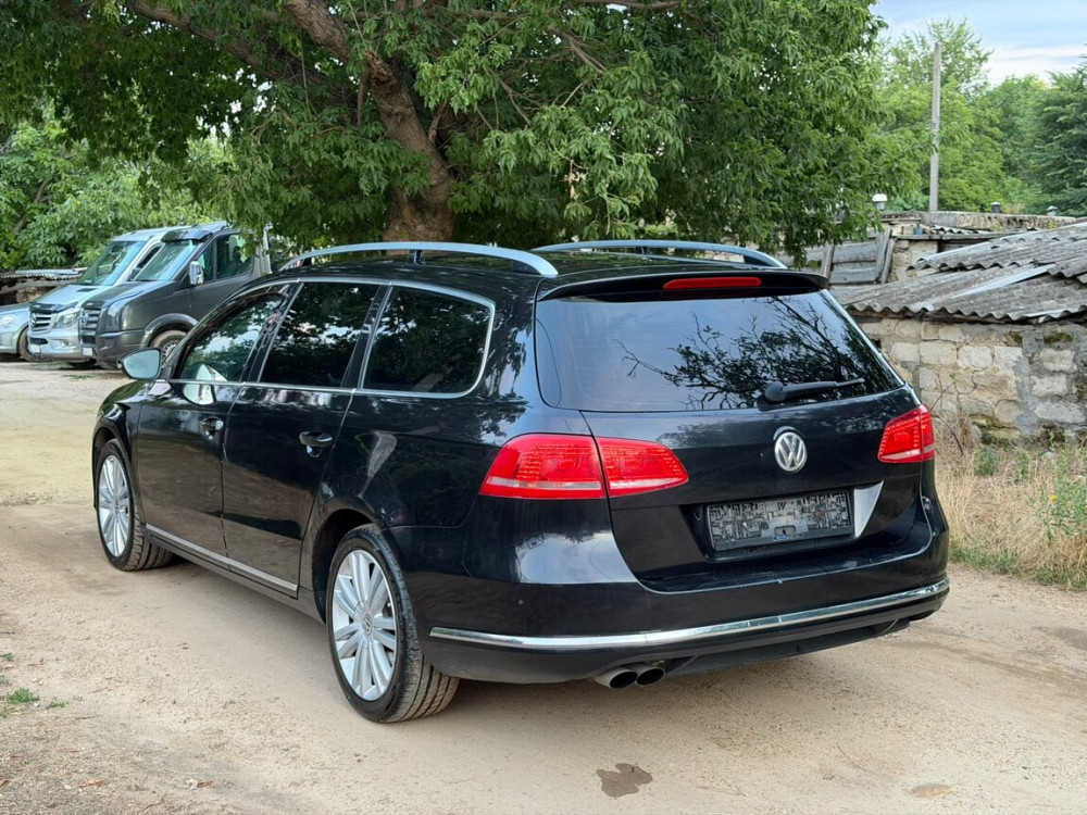 Volkswagen Passat 2011 год Тирасполь Тирасполь - изображение 2