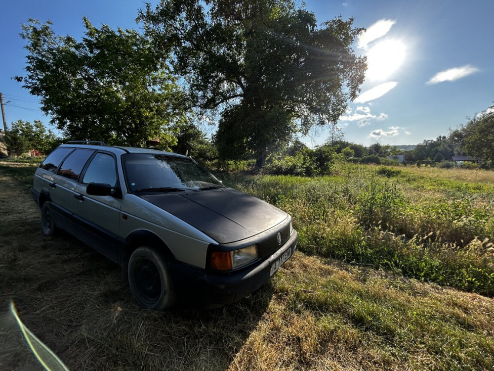 Volkswagen Passat 1992 год Тирасполь Тирасполь - изображение 1
