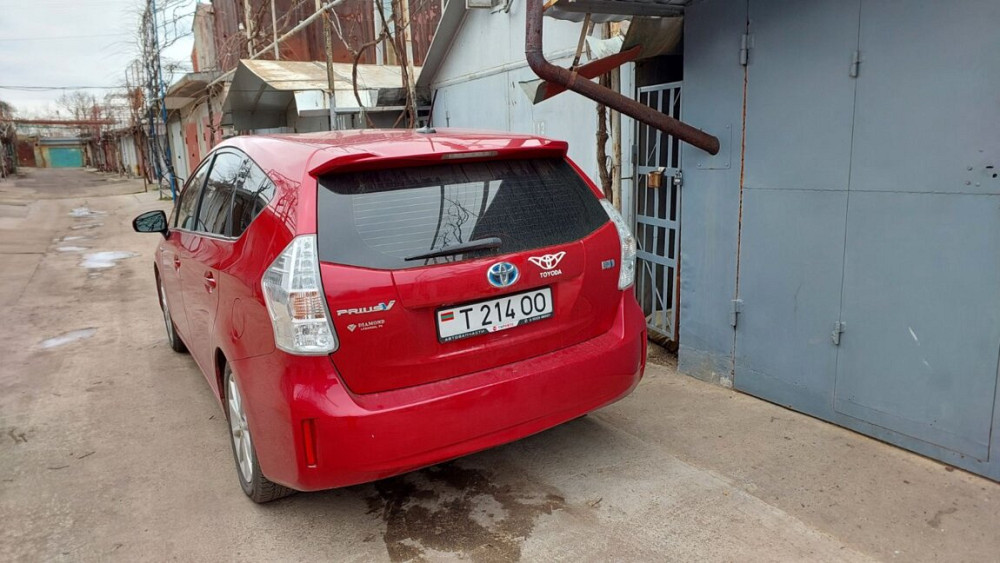 Toyota Prius 2014 год Тирасполь Тирасполь - изображение 2