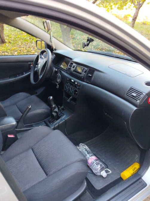 Toyota Corolla 2002 год Бендеры Бендеры - изображение 6