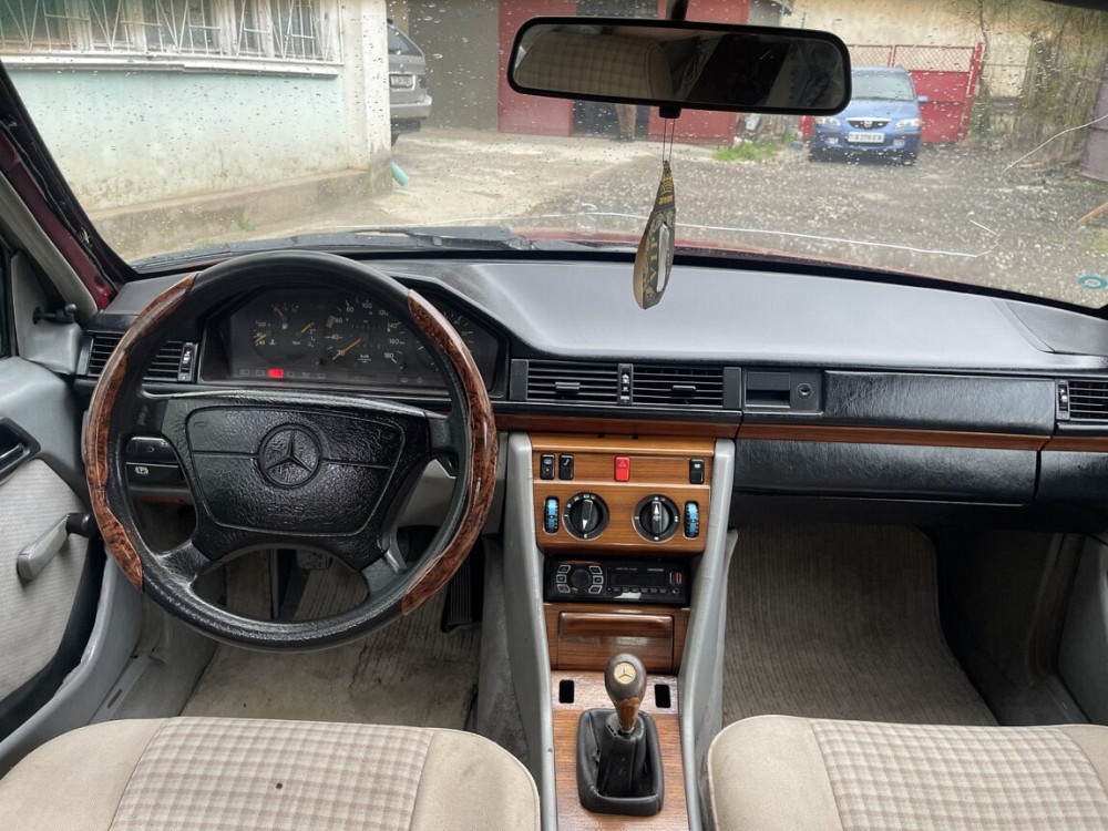 Mercedes W124 1989 год Тирасполь Тирасполь - изображение 5