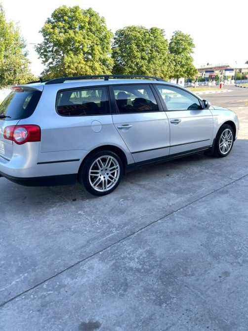 Volkswagen Passat 2010 год Рыбница Рыбница - изображение 9