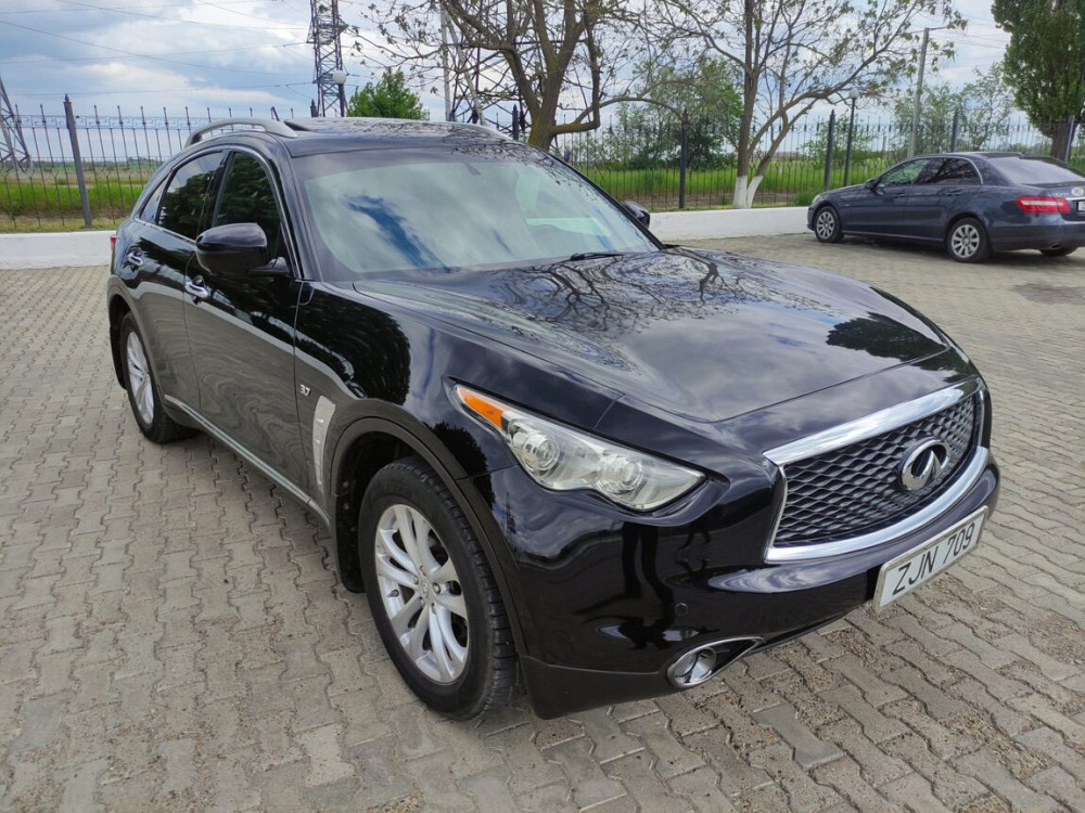 Infiniti QX70 2015 года, 3.7 бензин нейтральные номера. Rîbnița - fotografie 3