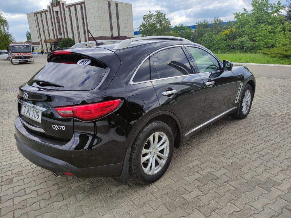 Infiniti QX70 2015 года, 3.7 бензин нейтральные номера. Rîbnița - fotografie 2