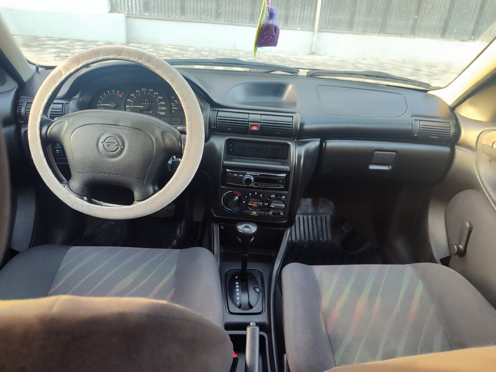 Opel Astra 1997 год Рыбница Рыбница - изображение 4