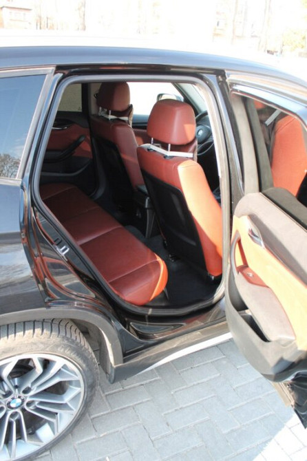 BMW X1 2011 год Бендеры Бендеры - изображение 10