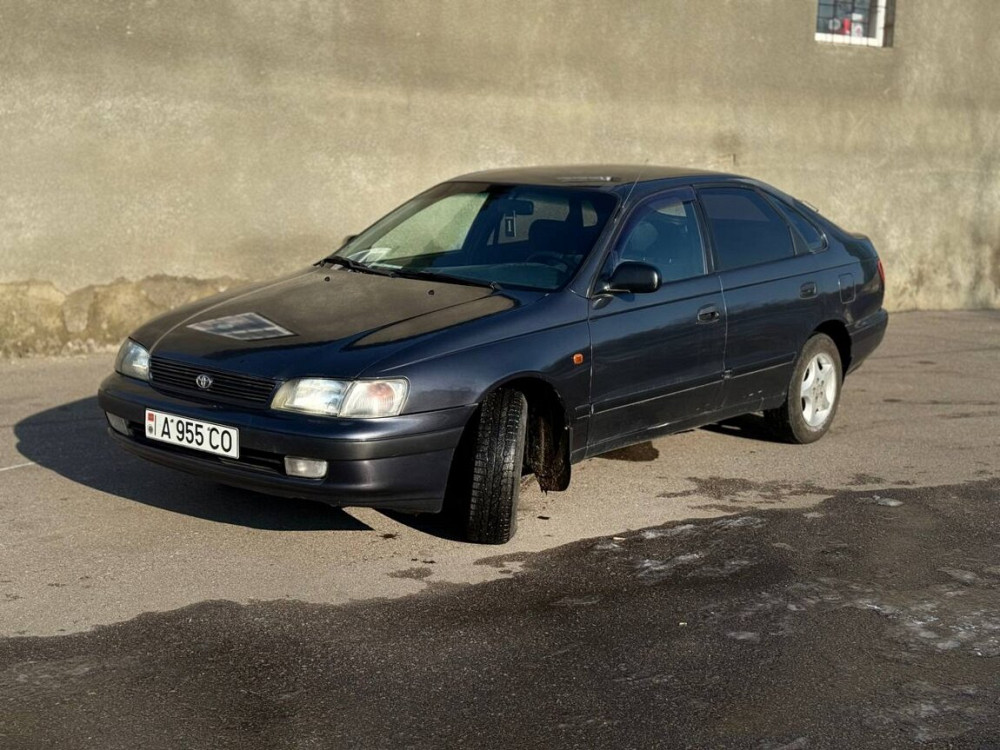 Toyota Carina 1995 an Bender Bender - fotografie 2