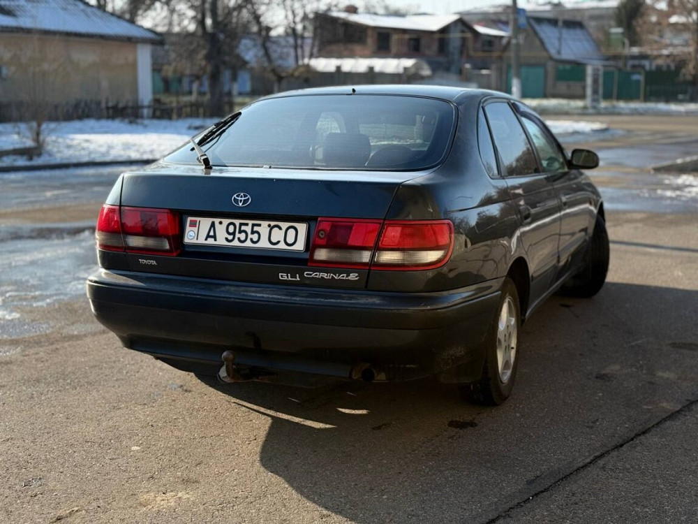 Toyota Carina 1995 an Bender Bender - fotografie 6