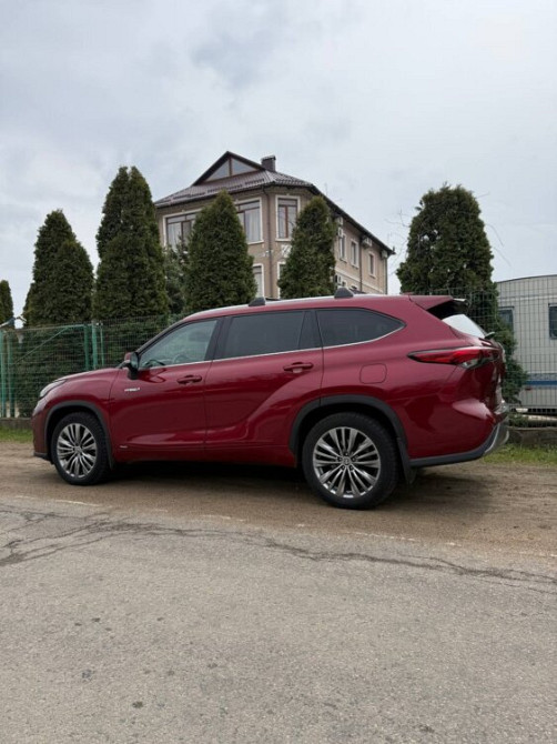 Toyota Highlander 2021 год Тирасполь Тирасполь - изображение 8
