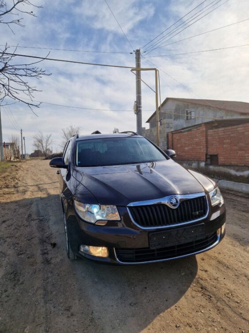 Skoda Superb 2011 год Дубоссары Дубоссары - изображение 2