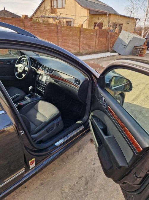 Skoda Superb 2011 год Дубоссары Дубоссары - изображение 8