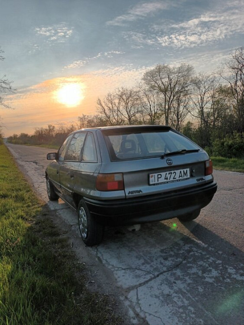 Opel Astra 1993 год Рыбница Рыбница - изображение 3