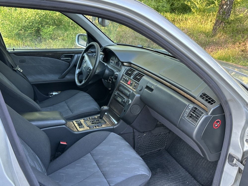 Mercedes E-Class 2001 год Дубоссары Дубоссары - изображение 7