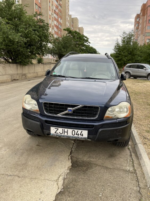 Volvo XC90 2003 an Tiraspol Tiraspol - fotografie 1