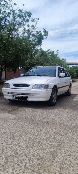 Ford Escort 1993 год Днестровск Днестровск - изображение 1