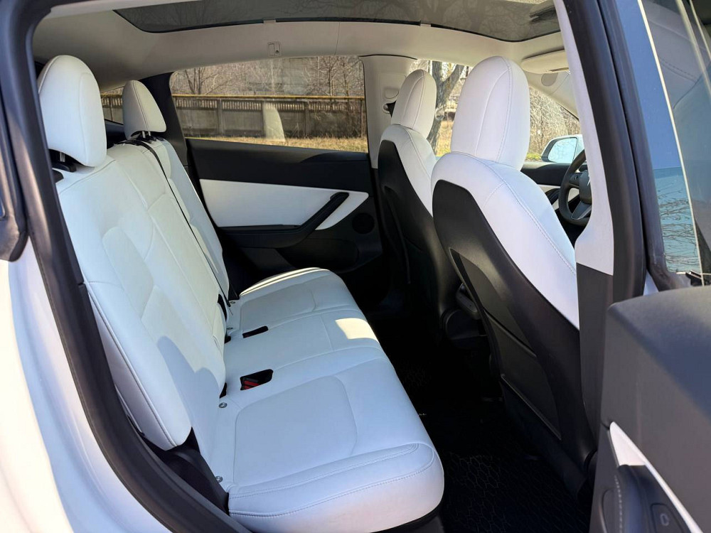 Tesla Model Y 2021 год Кишинёв Кишинёв - изображение 3