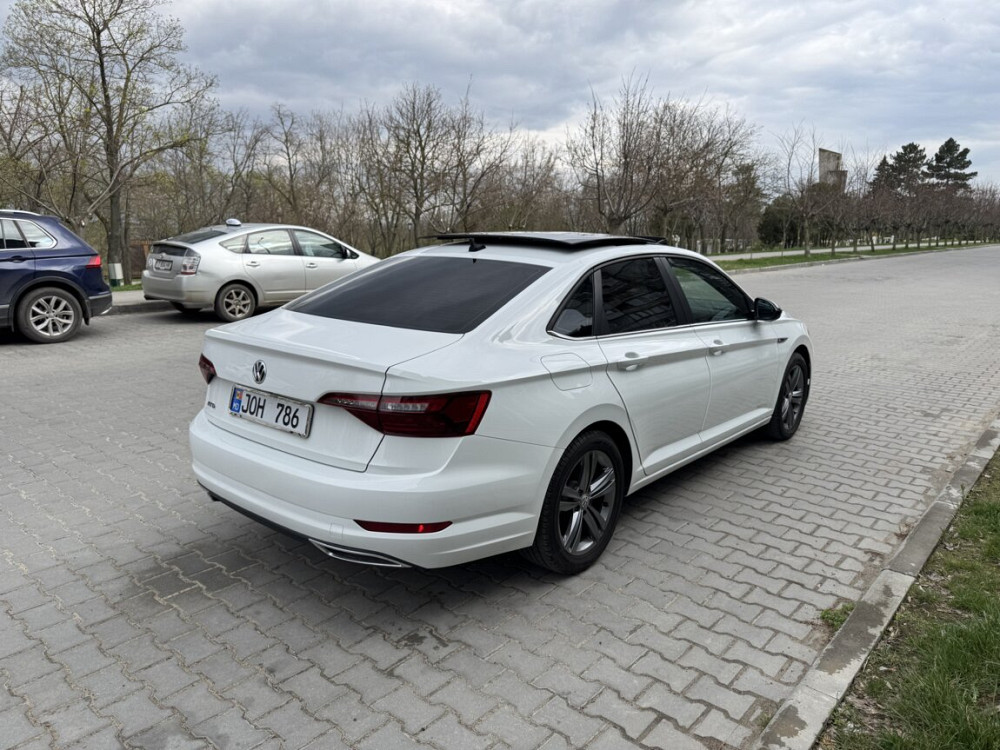 Volkswagen Jetta 2020 an Bender Bender - fotografie 4