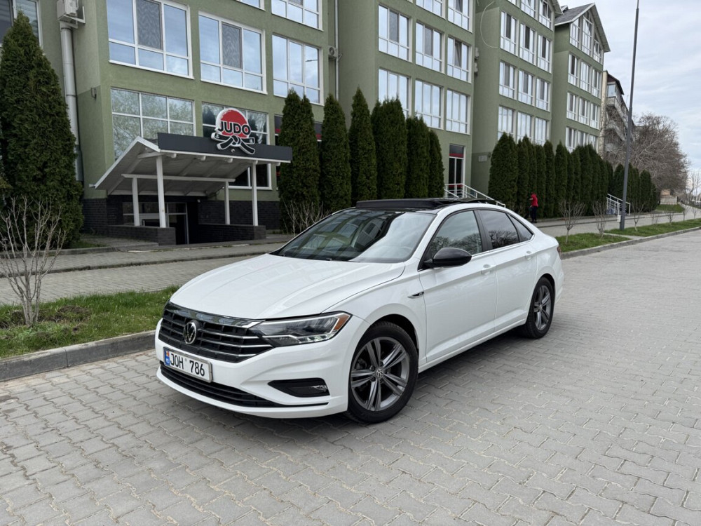 Volkswagen Jetta 2020 an Bender Bender - fotografie 1