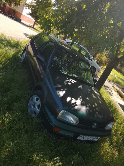 Volkswagen Golf 1994 год Тирасполь Тирасполь - изображение 1