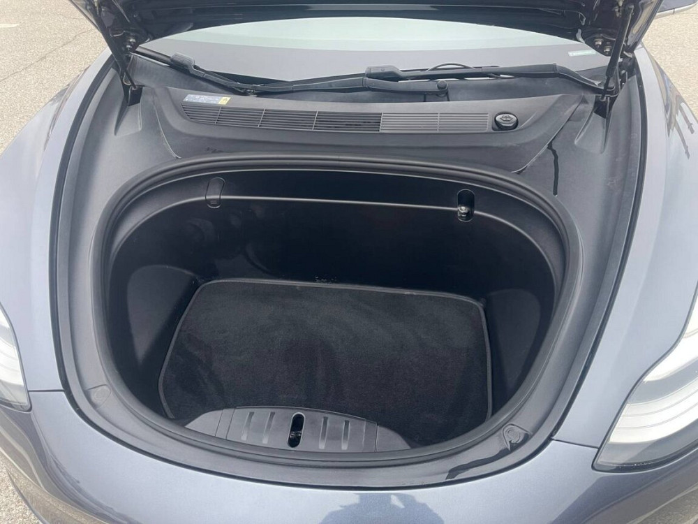 Tesla Model 3 2018 год Тирасполь Тирасполь - изображение 7