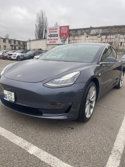 Tesla Model 3 2018 год Тирасполь Тирасполь - изображение 1