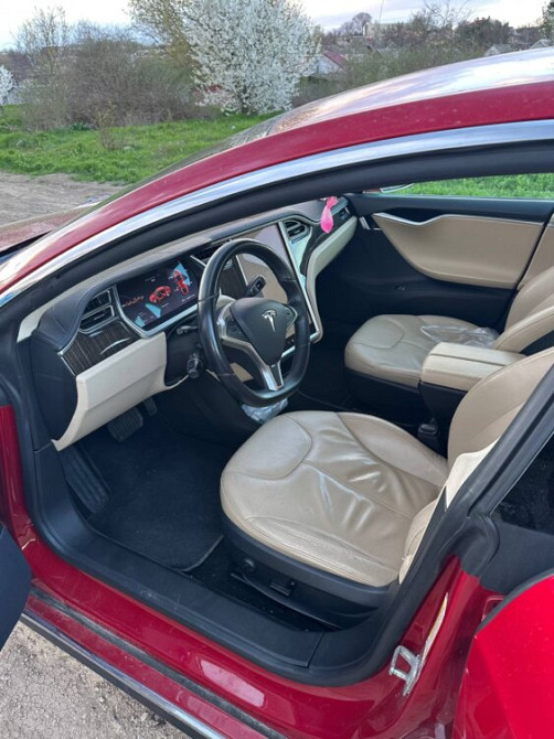 Tesla Model S 2014 an Rîbnița Rîbnița - fotografie 5