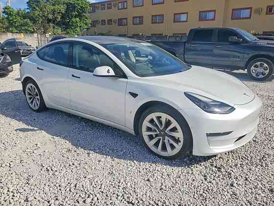 Tesla Model 3 2022 год Тирасполь Тирасполь
