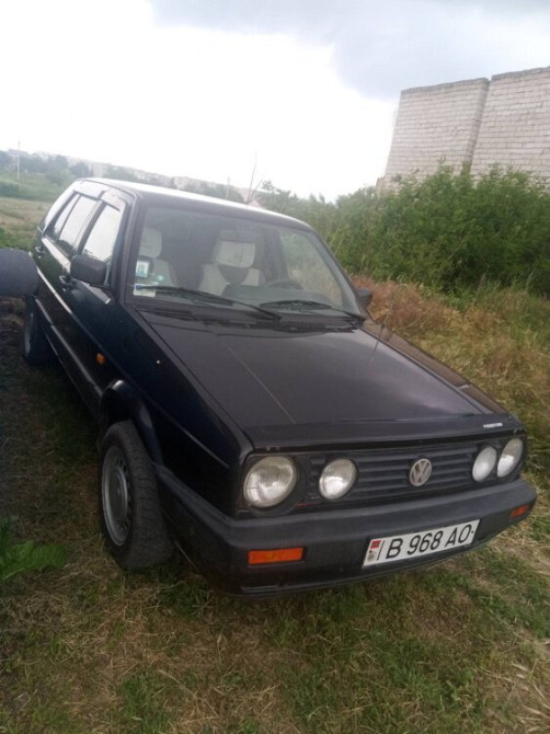 Volkswagen Golf 1990 год Григориополь Григориополь - изображение 1