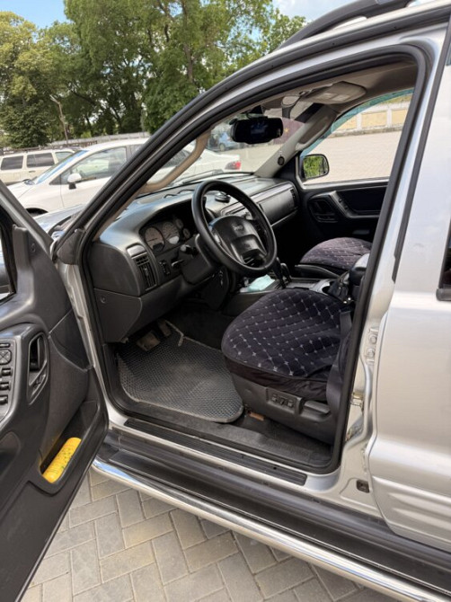 Jeep Grand Cherokee 2004 год Бендеры Бендеры - изображение 6