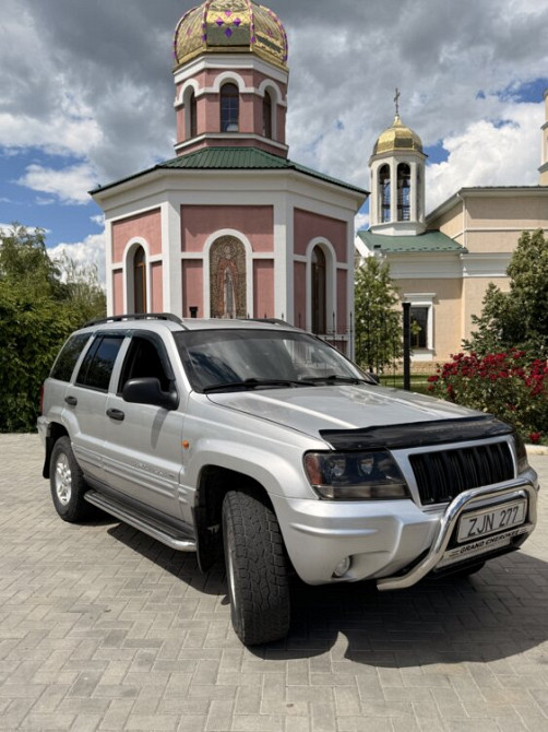 Jeep Grand Cherokee 2004 год Бендеры Бендеры - изображение 3