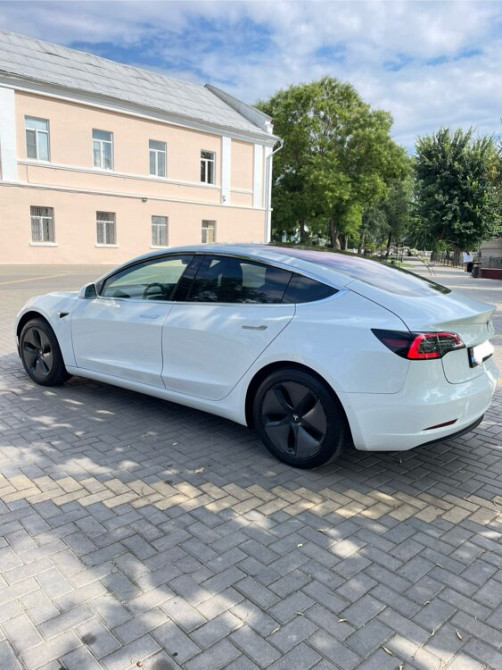 Tesla Model 3 2018 год Тирасполь Тирасполь - изображение 4