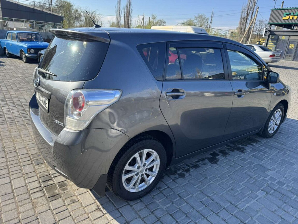 Toyota Verso 2011 год Тирасполь Тирасполь - изображение 5