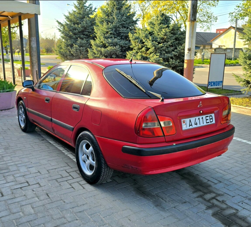 Mitsubishi Carisma 2000 год Тирасполь Тирасполь - изображение 2