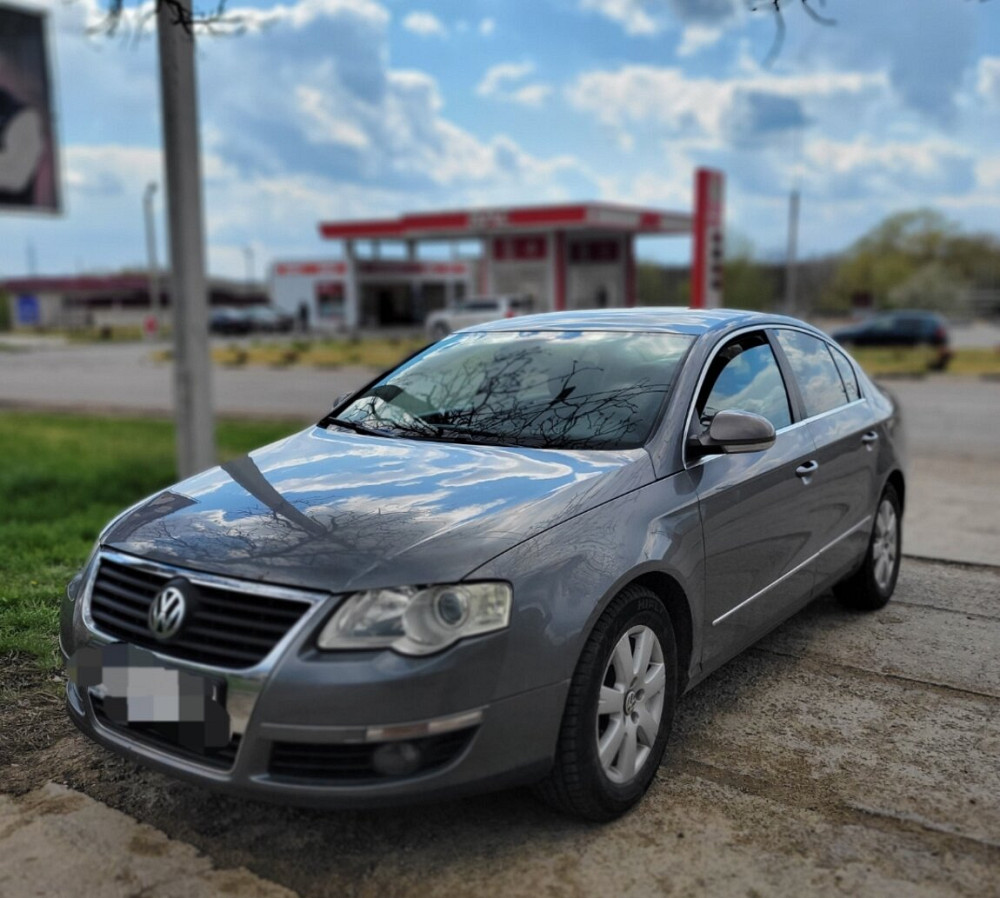 Volkswagen Passat 2005 an Sucleia Sucleia - fotografie 1