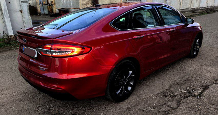 Ford Fusion 2019 an Bender Bender - fotografie 4