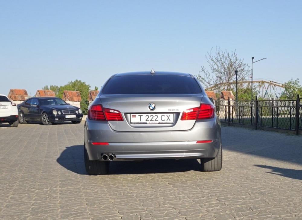 BMW 5 Series 2013 год Бендеры Бендеры - изображение 2