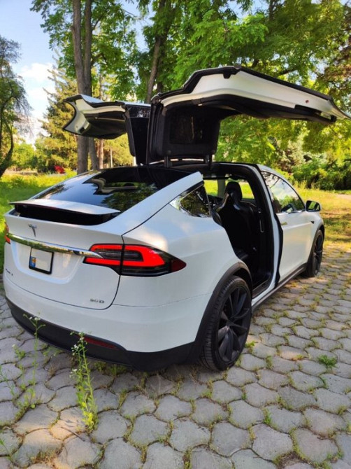 Tesla Model X 2017 год Тирасполь Тирасполь - изображение 3