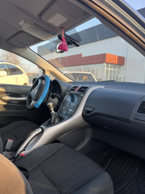 Toyota Auris 2006 год Бендеры Бендеры - изображение 6