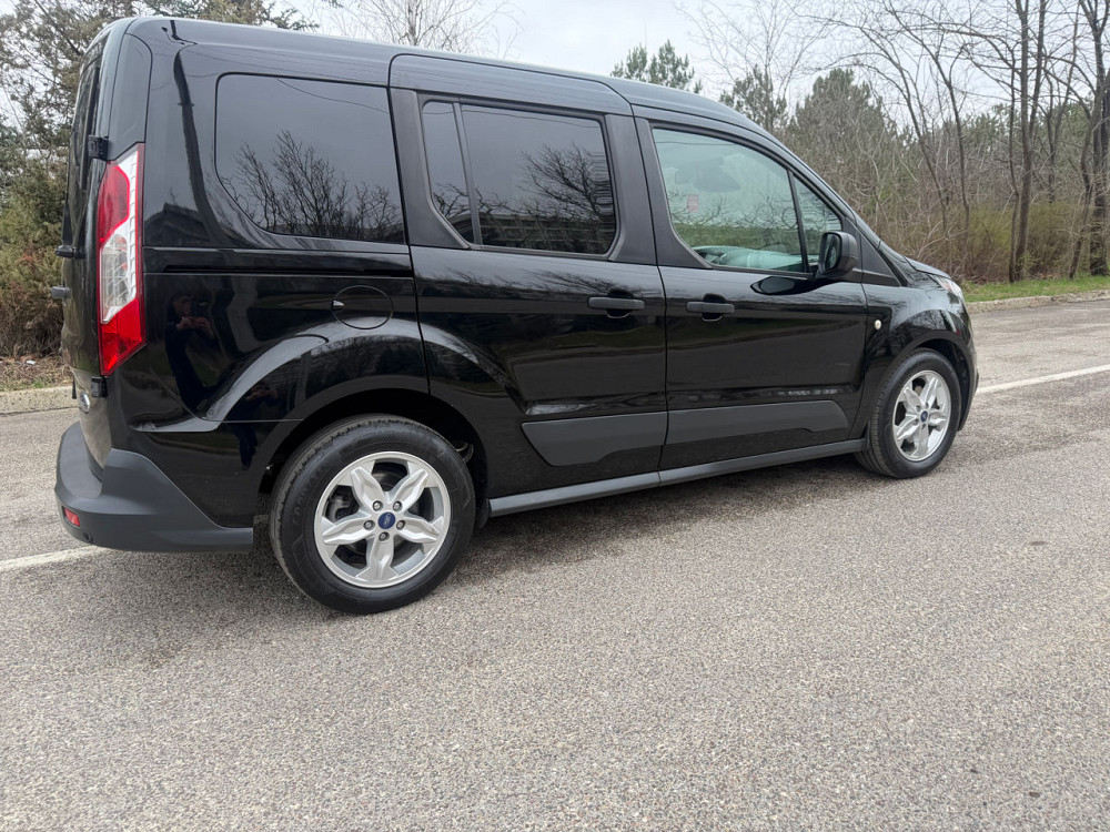 Ford Tourneo Connect Chişinău - fotografie 4