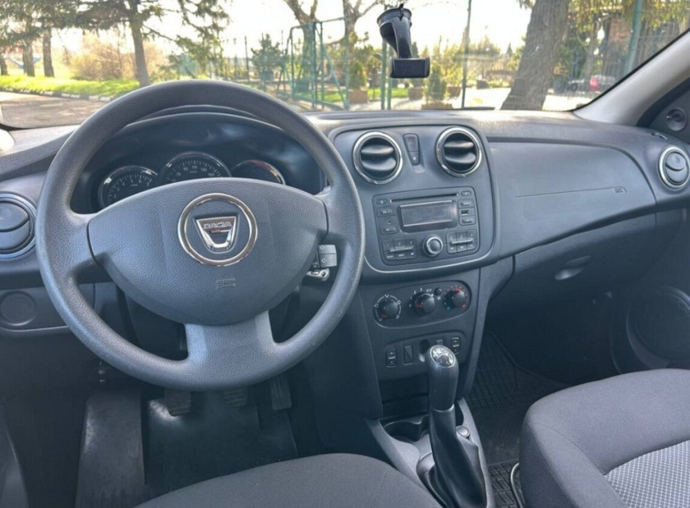 Dacia Sandero 2015 год Бендеры Бендеры - изображение 2