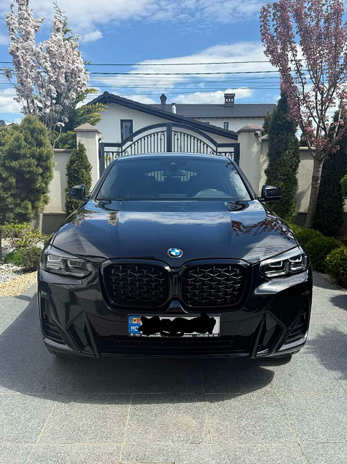 BMW X4 M 2024 an Chişinău Chişinău - fotografie 1