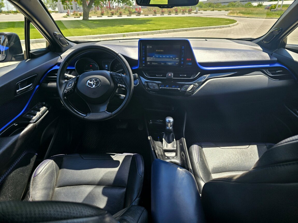 Toyota C-HR 2017 год Тирасполь Тирасполь - изображение 8